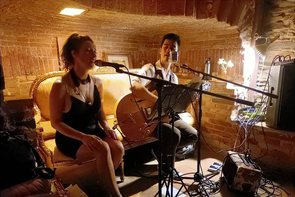 Dúo con guitarra