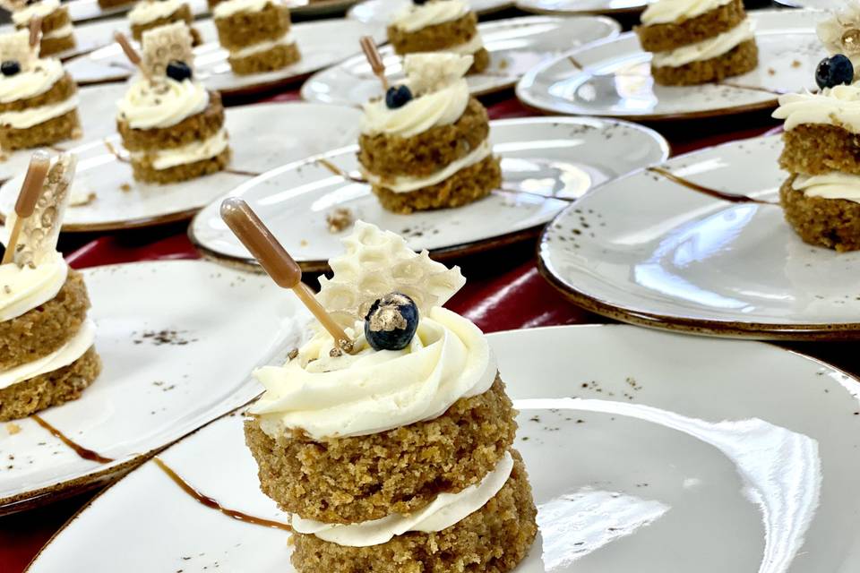 Mini carrot cake