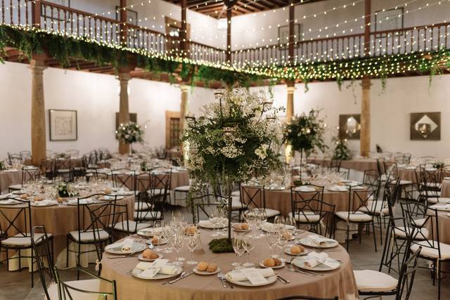 Patio de Los Gatos