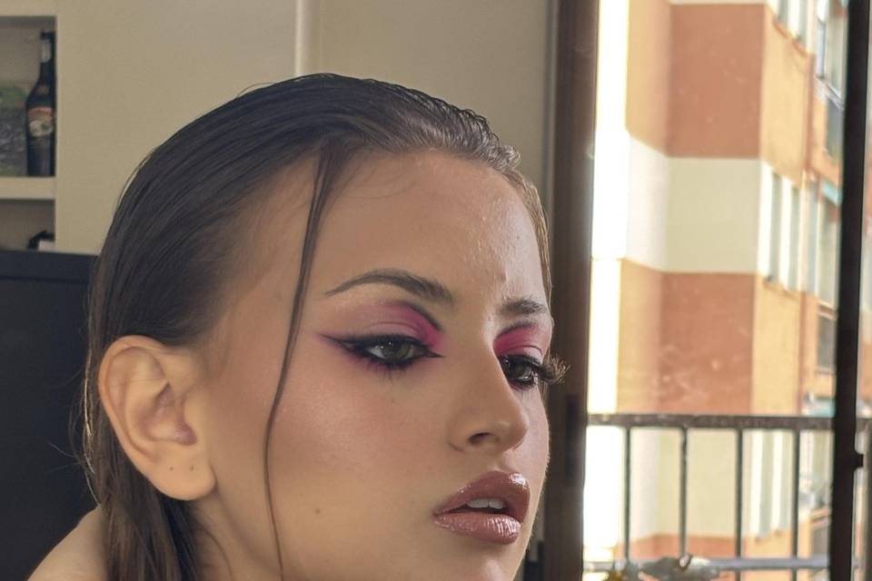 Maquillaje festival.