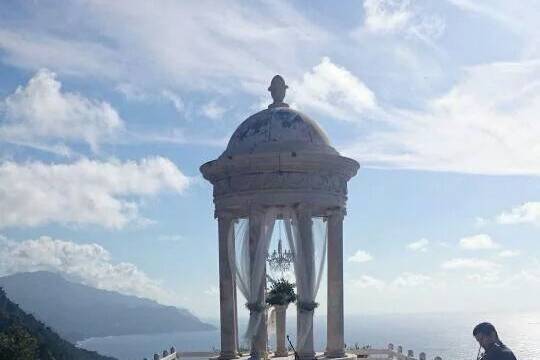 Boda con cúpula