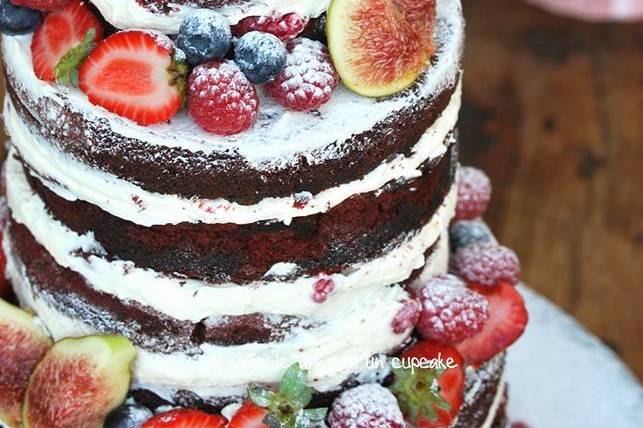 Naked cake