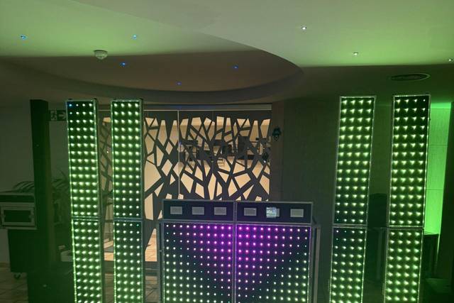 Cabina LEDS 4 TORRES