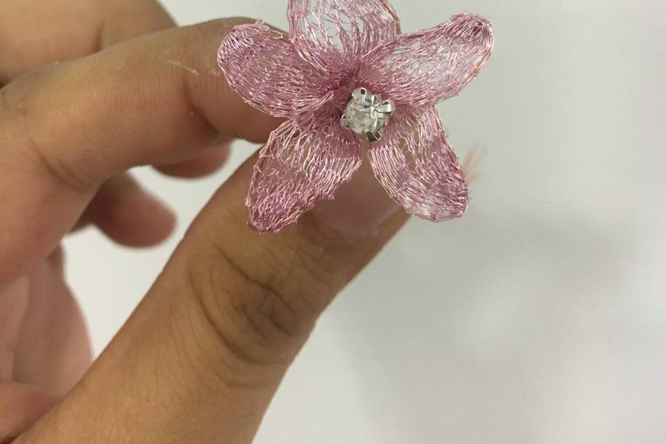 Flor hecha a mano