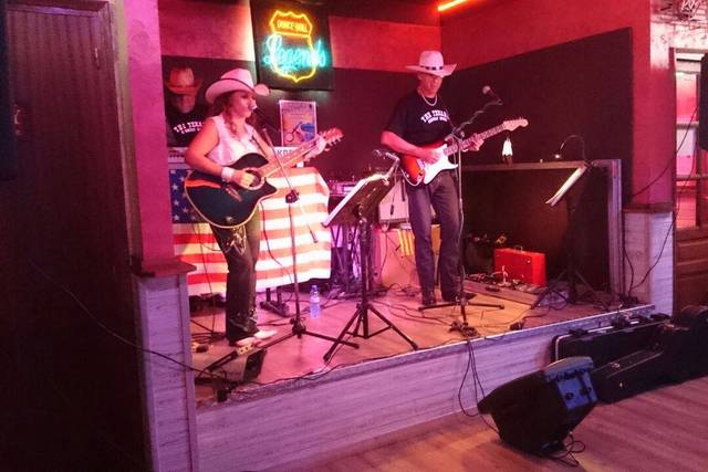 The texans country music