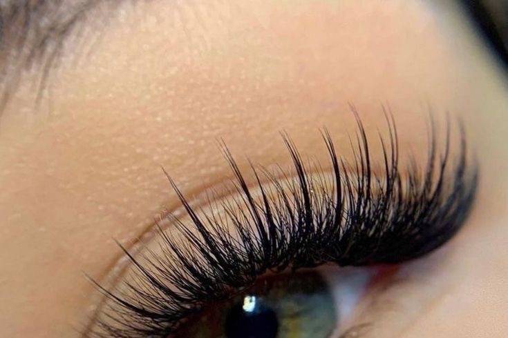 Blick Lashes