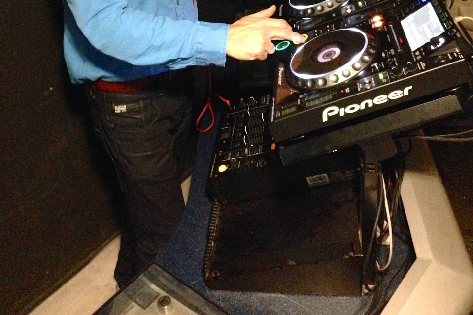 Dj Abelendo