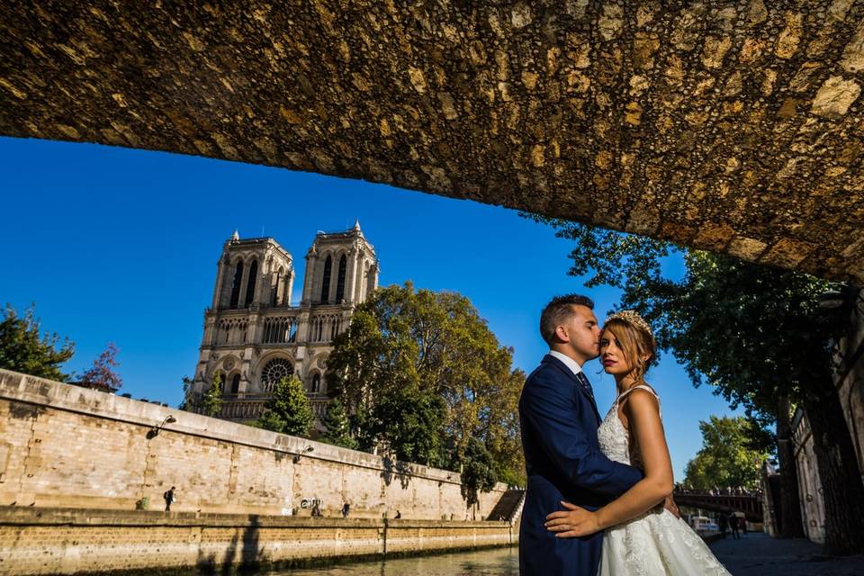 Postboda en París