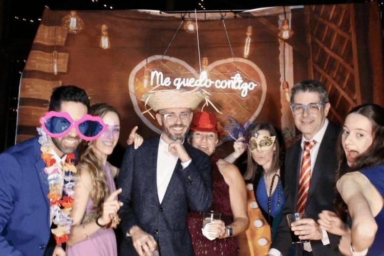 Invitados Disfrutando