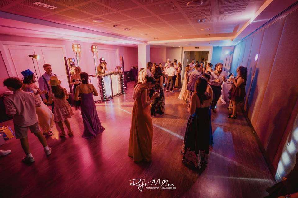 Bailes