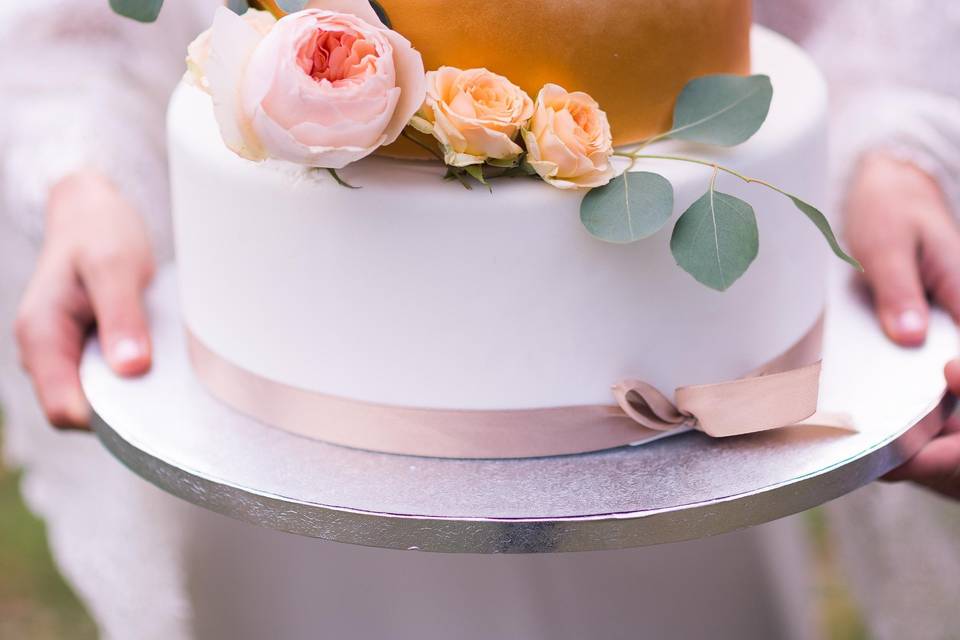 Tarta fondant flores naturales