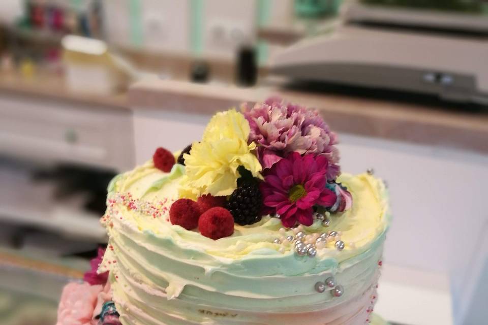 Fantasy wedding cake