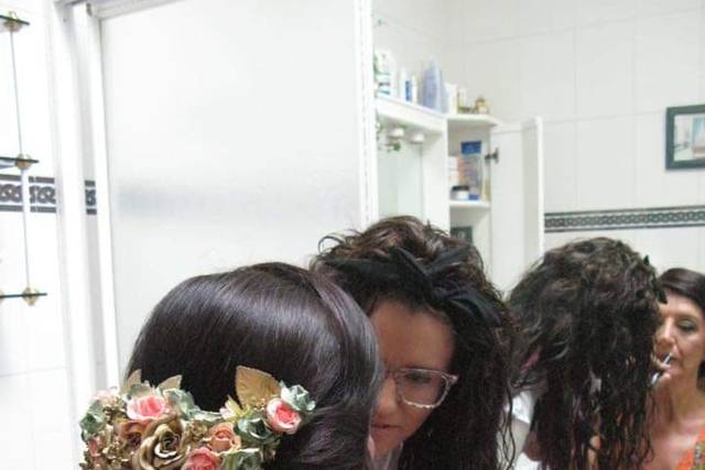 Maquillaje y peinado de novia