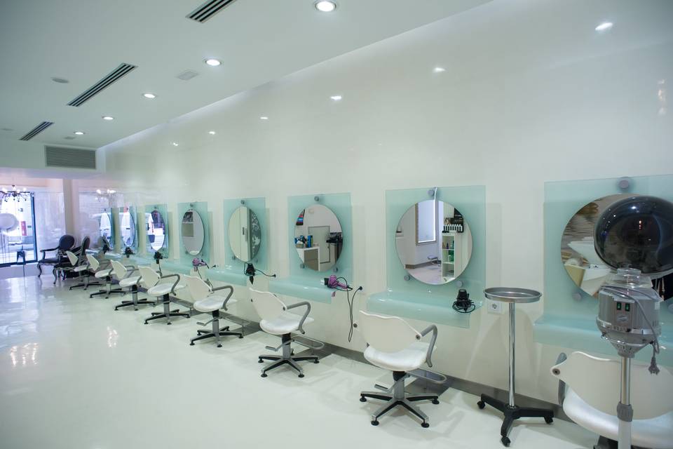 Salon