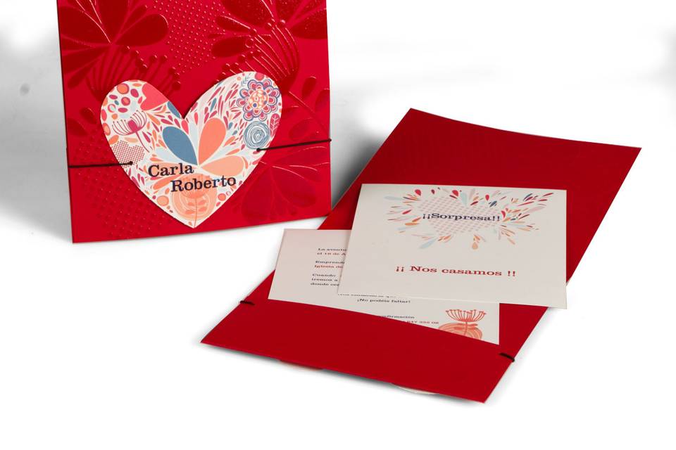 Invitación de boda corazón colores