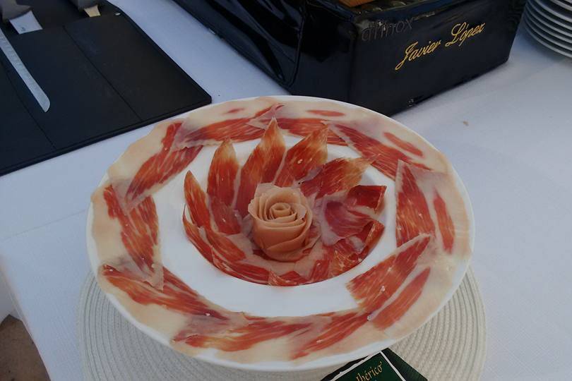 Corte de jamón en evento