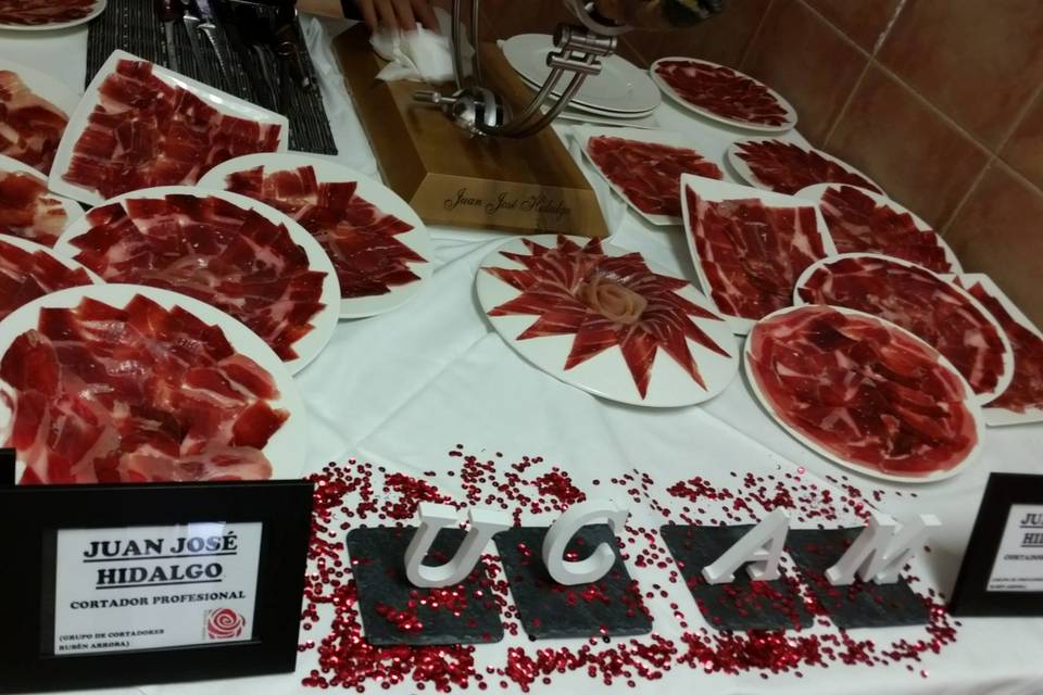 Corte de jamón en evento