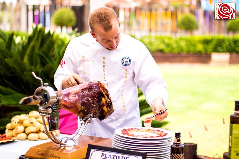 Corte de jamón en evento