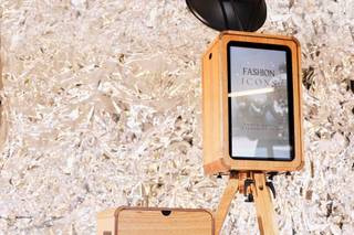 Live Shot Photo Booth