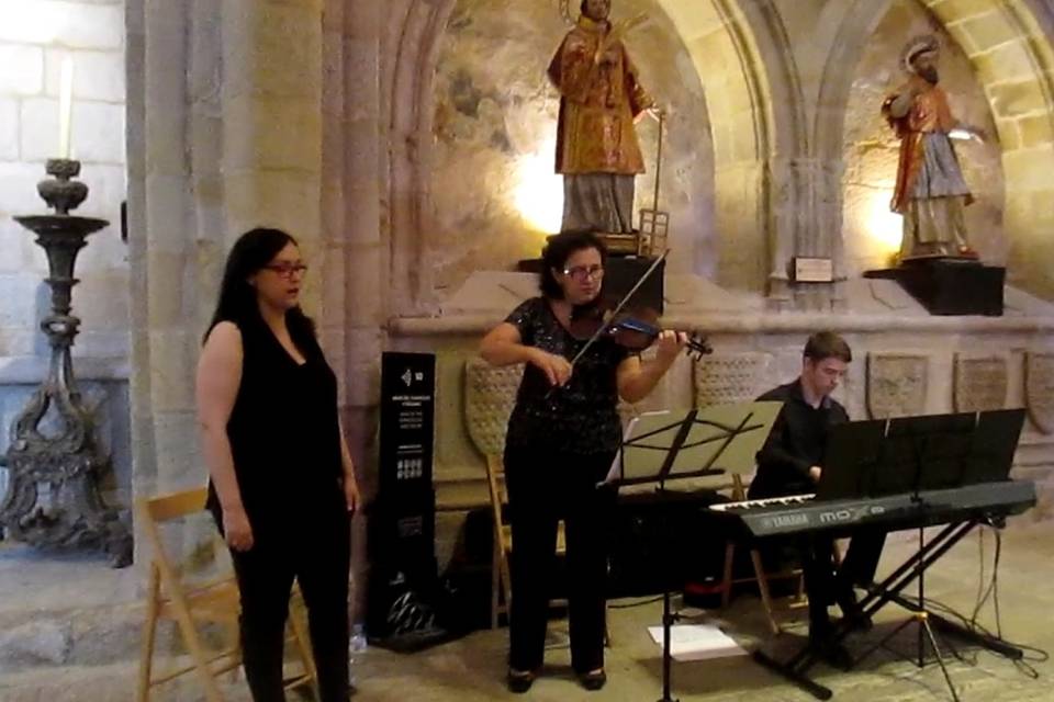 Ceremonia con cantante