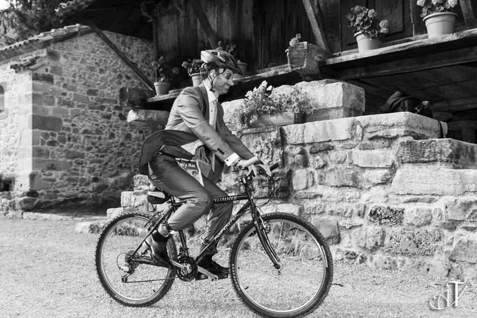 El novio en la bicicleta