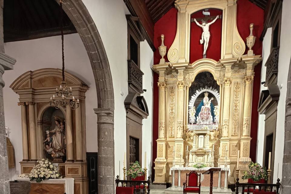 Altar de la Virgen de Guía