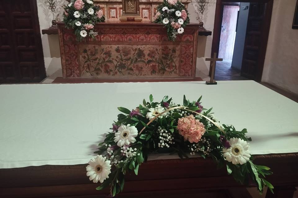 Centro de mesa de altar