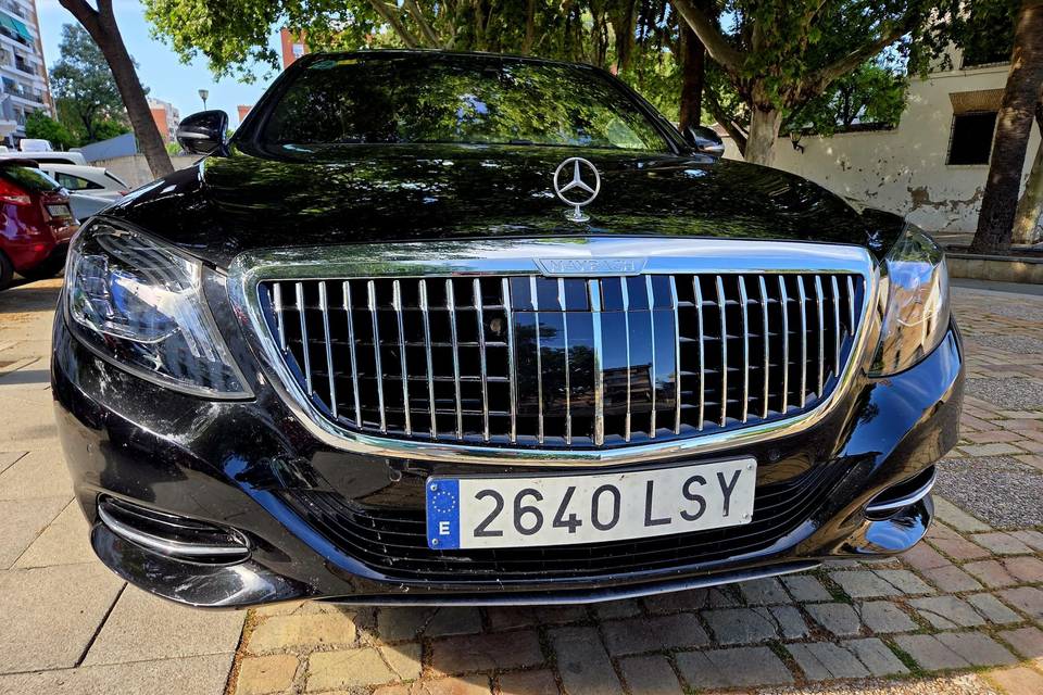 Mercedes maybach 2