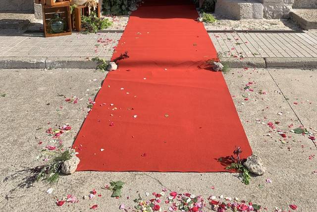Entrada a la iglesia