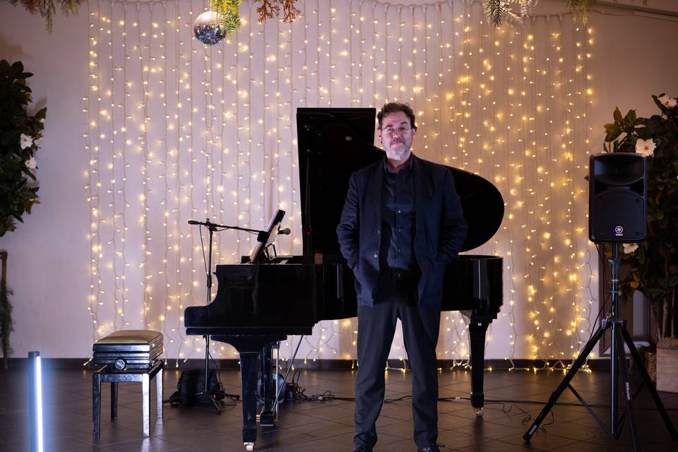 Albert Puig Pianista