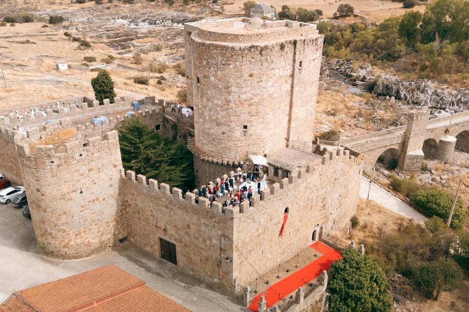Ceremonia en Torres Almenadas
