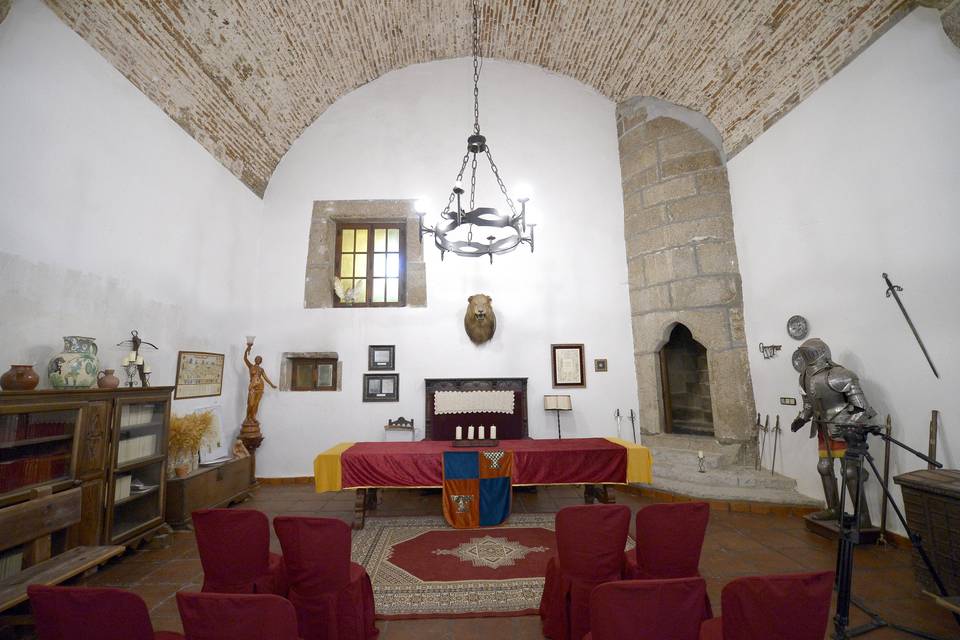 Salón bajo del alcázar