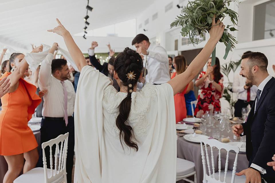 Novias by Veronica Espinosa