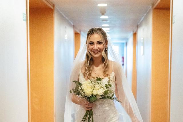 Maquillaje y peinado de novia