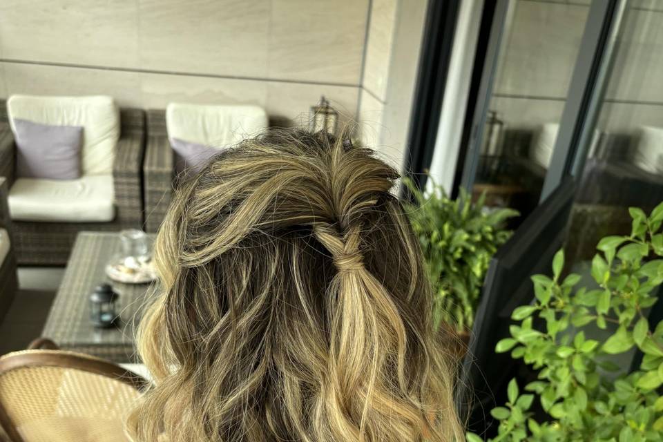 Semi recogido con pelo corto