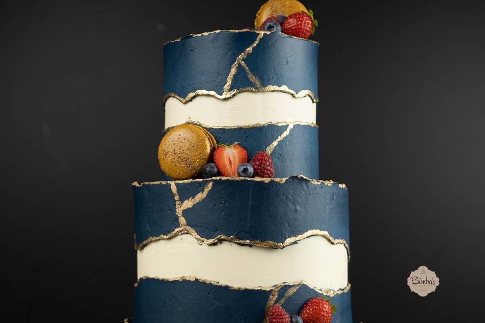 Tarta rota azul