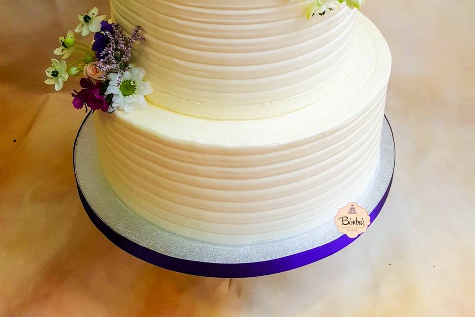 Tarta boda blanca elegante