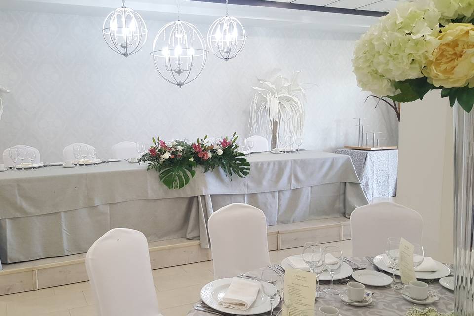 Salón de bodas mesa principal
