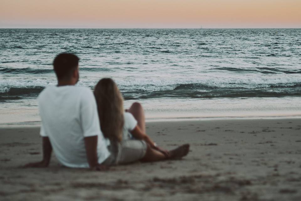 Pareja playa preboda