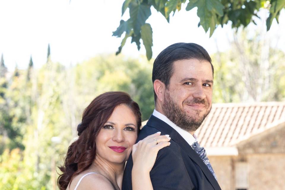 Fotografía novios recién casad