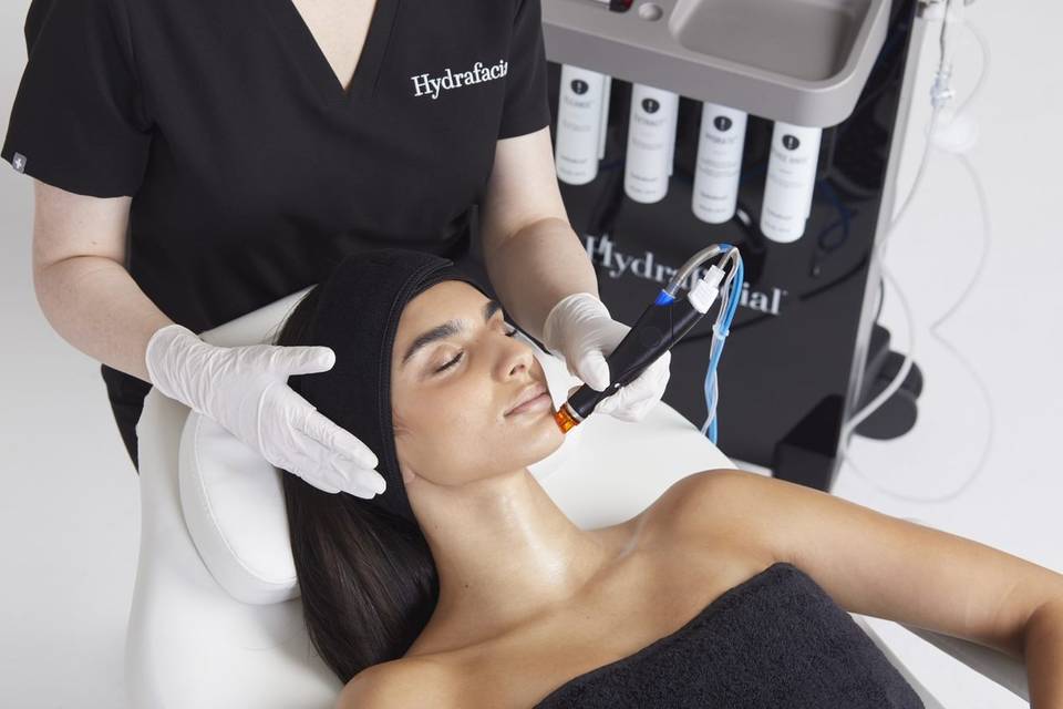 HYDRAFACIAL DELUXE