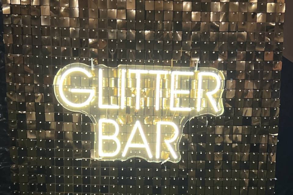 Glitter bar