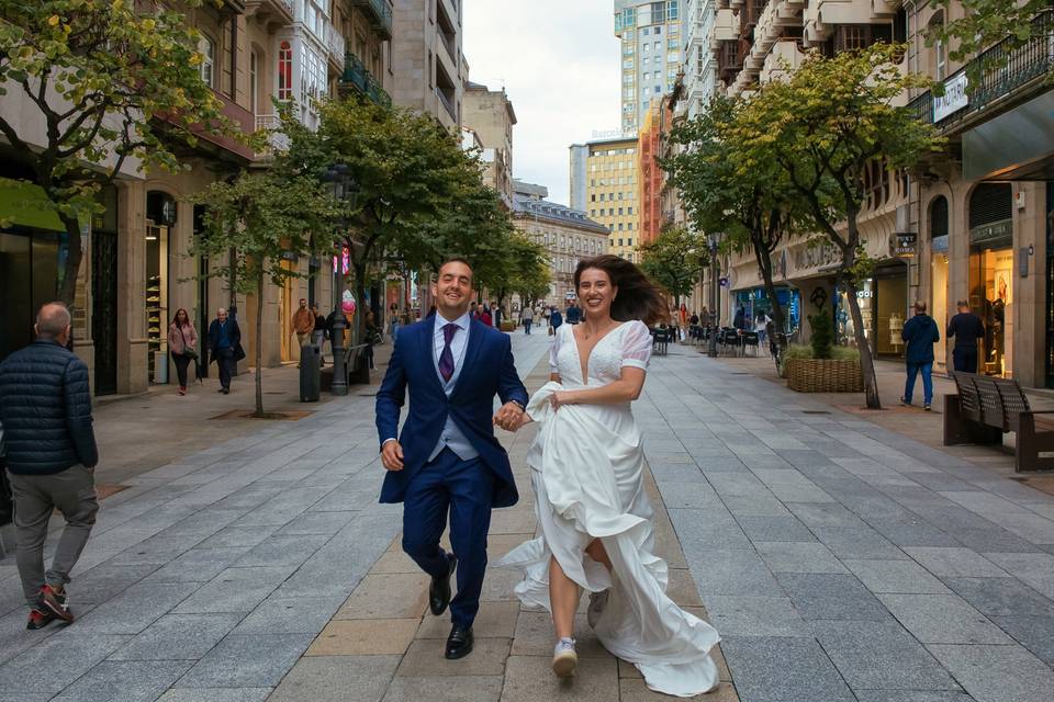 Postboda en la ciudad