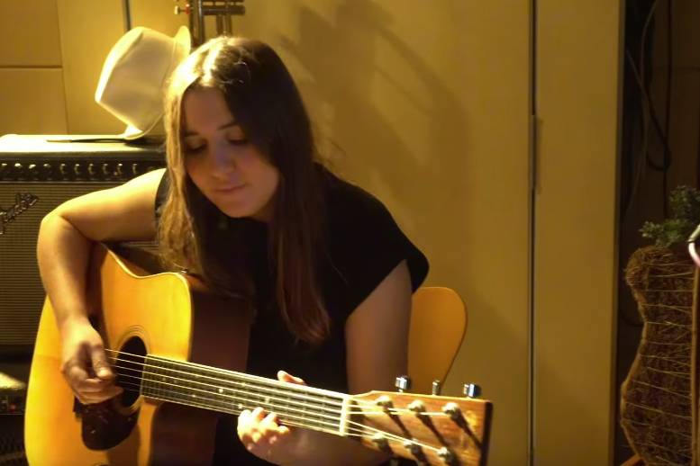 Cantante y guitarrista