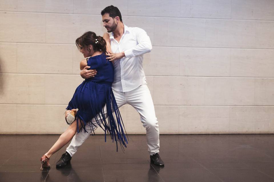 Kike y Úrsula - Tango y bachata