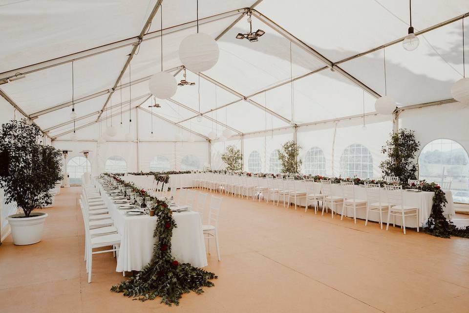 Banquete en carpa