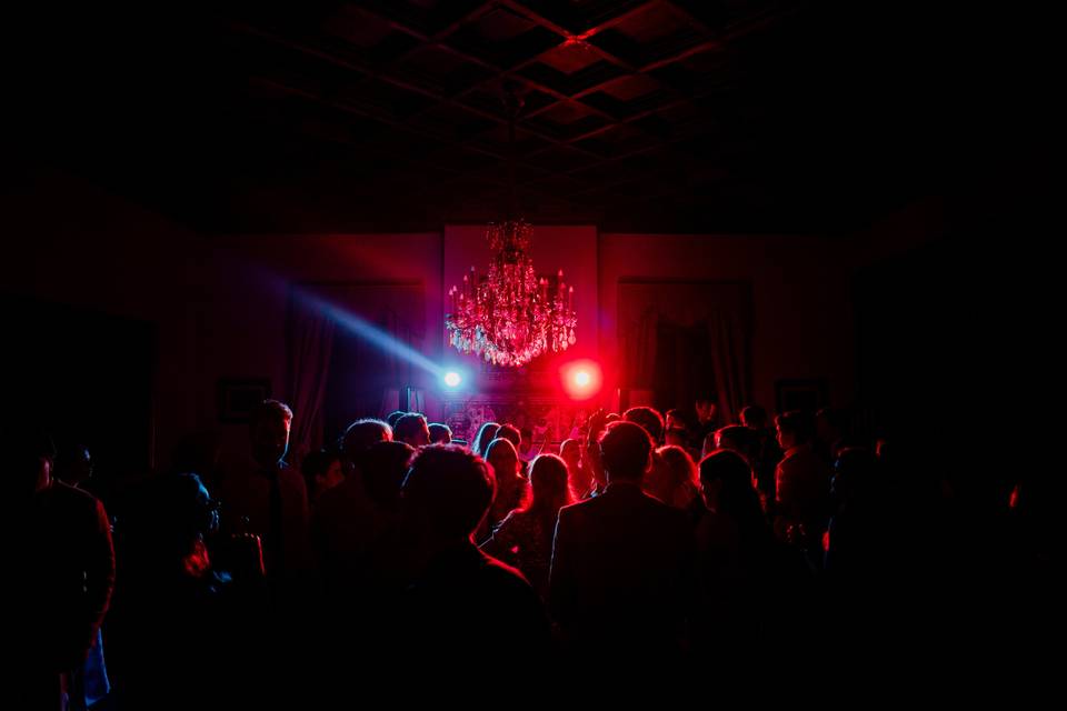 Iluminación Fiesta Experience