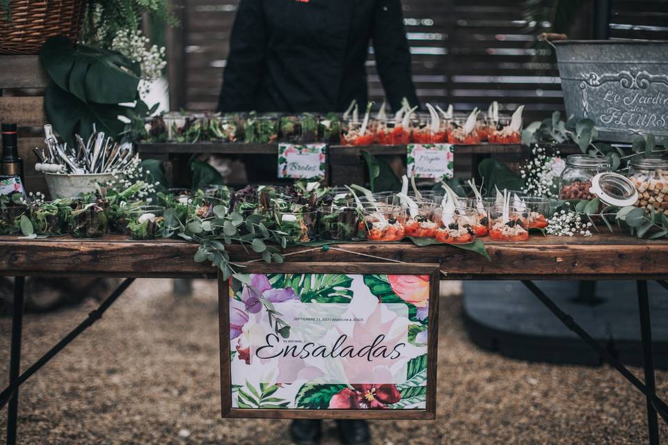 Mesa de ensaladas