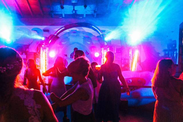 Cabina xxl con forma de pulpo