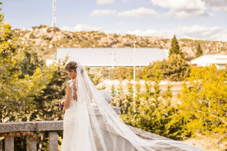 Novia peinado y maquillaje